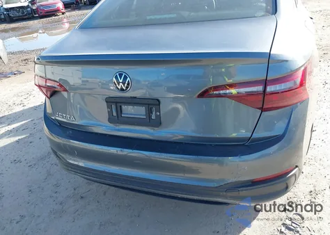 2022 Volkswagen Jetta 1.5T Sport z USA, uszkodzony, nr VIN 3VWBM7BU1NM023357